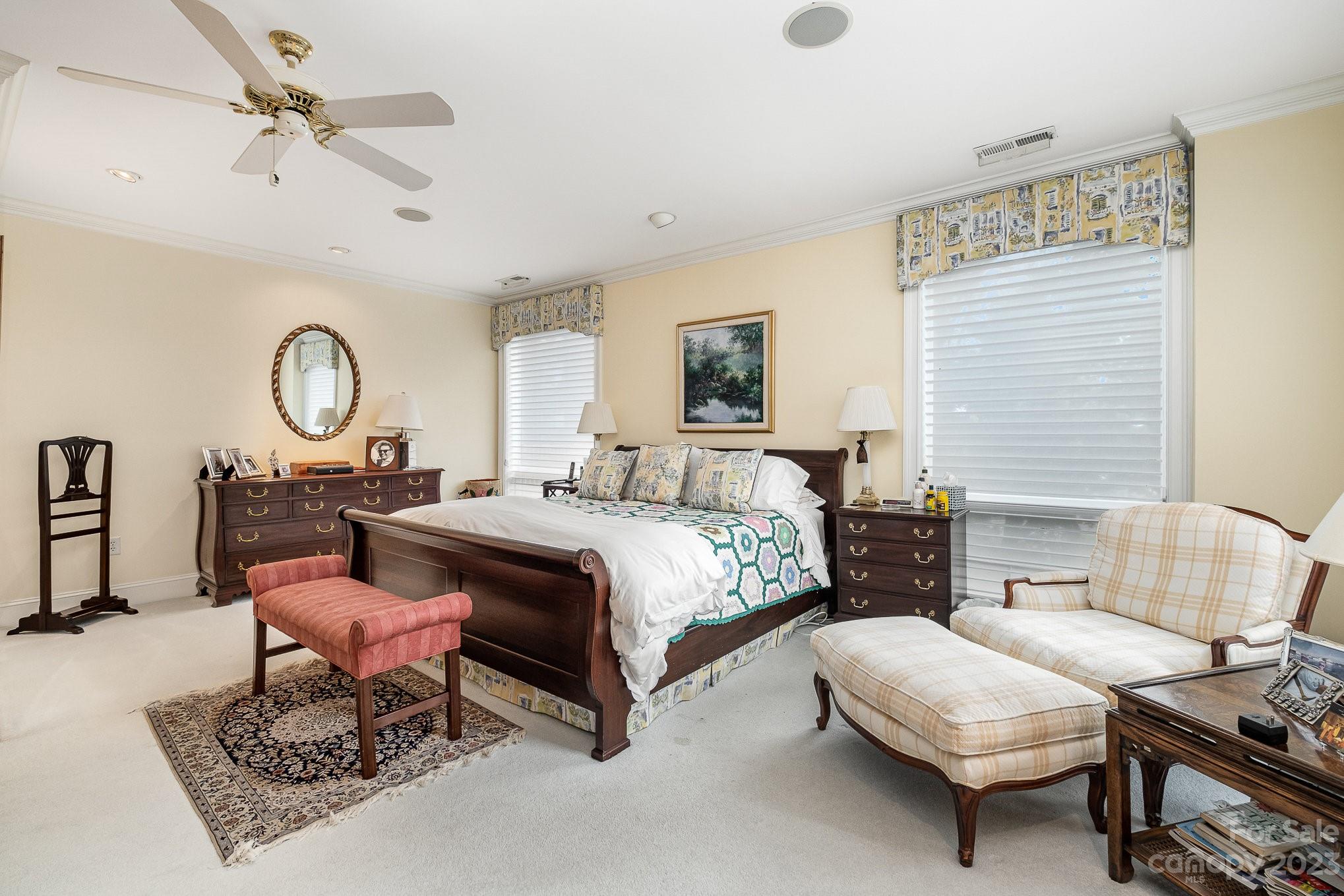 842 Cherokee Road
