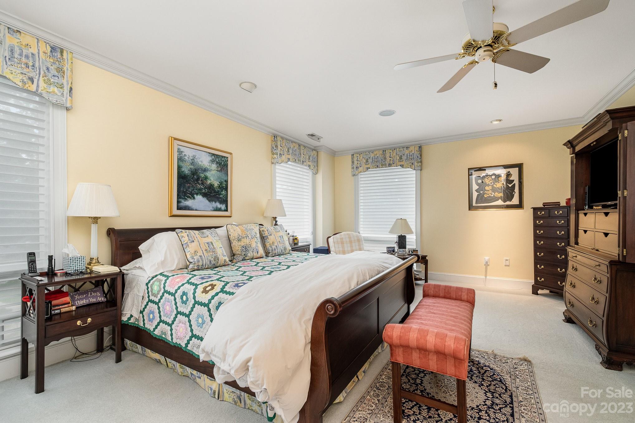 842 Cherokee Road