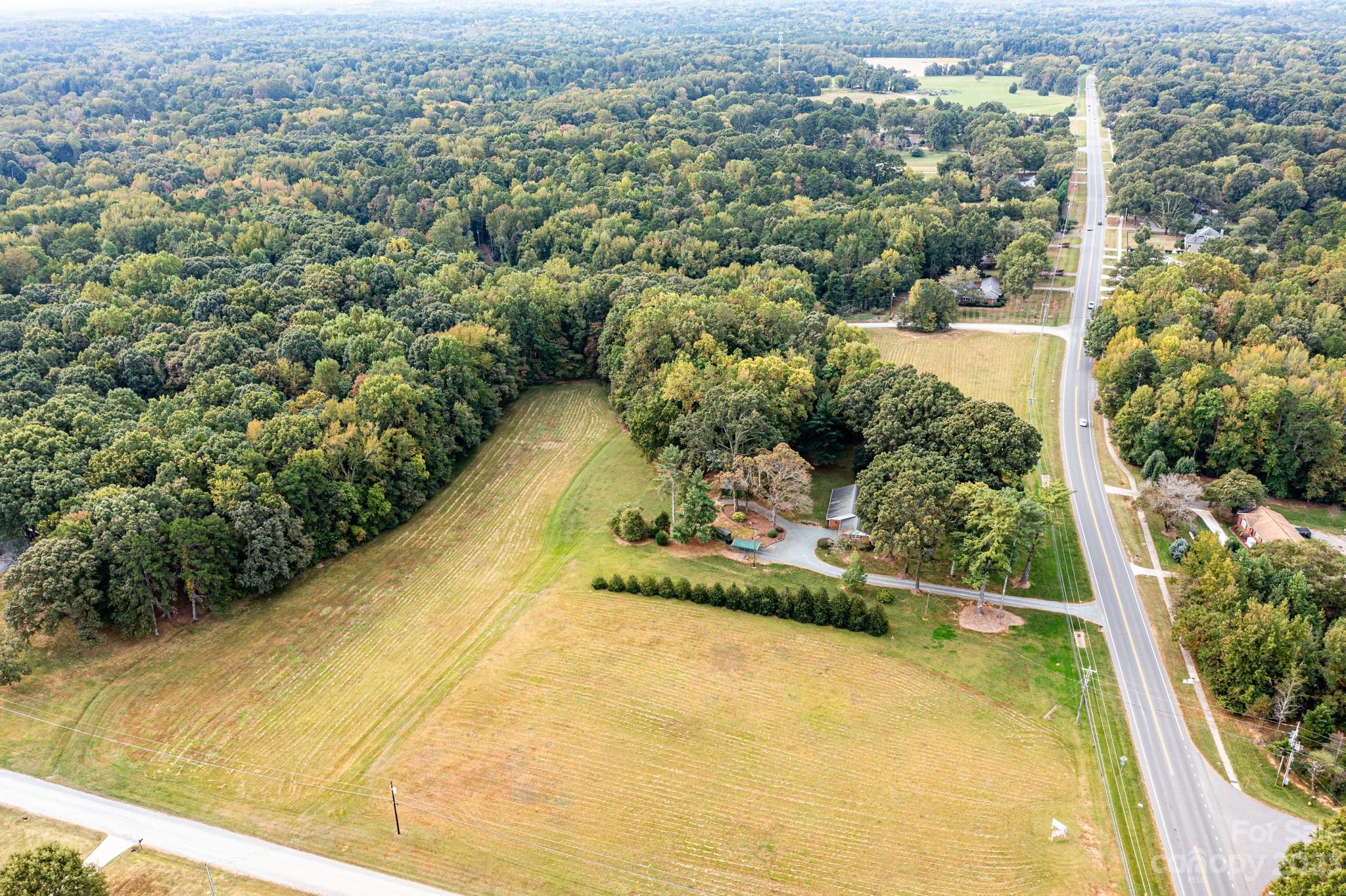 5926 Matthews Mint Hill Road