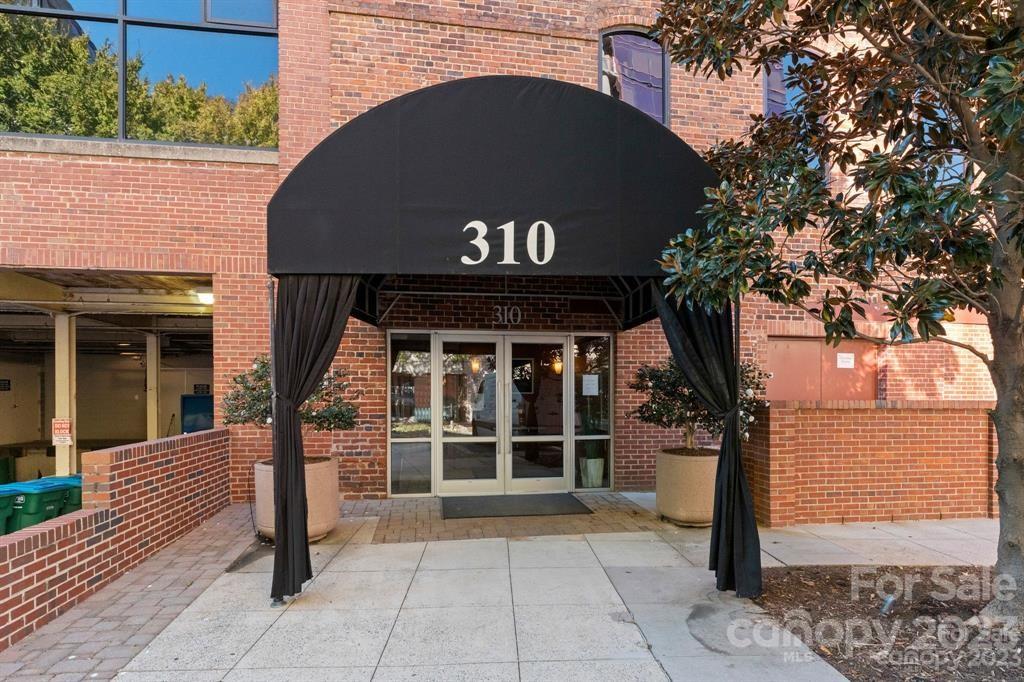 310 Arlington Avenue Unit: 327