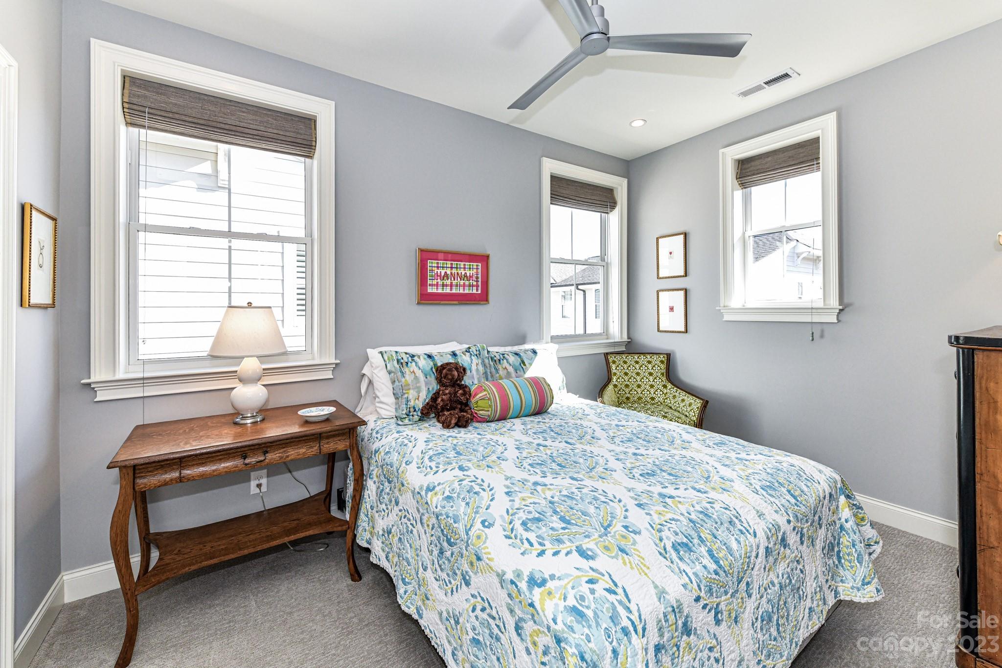 1224 Cotswold Place