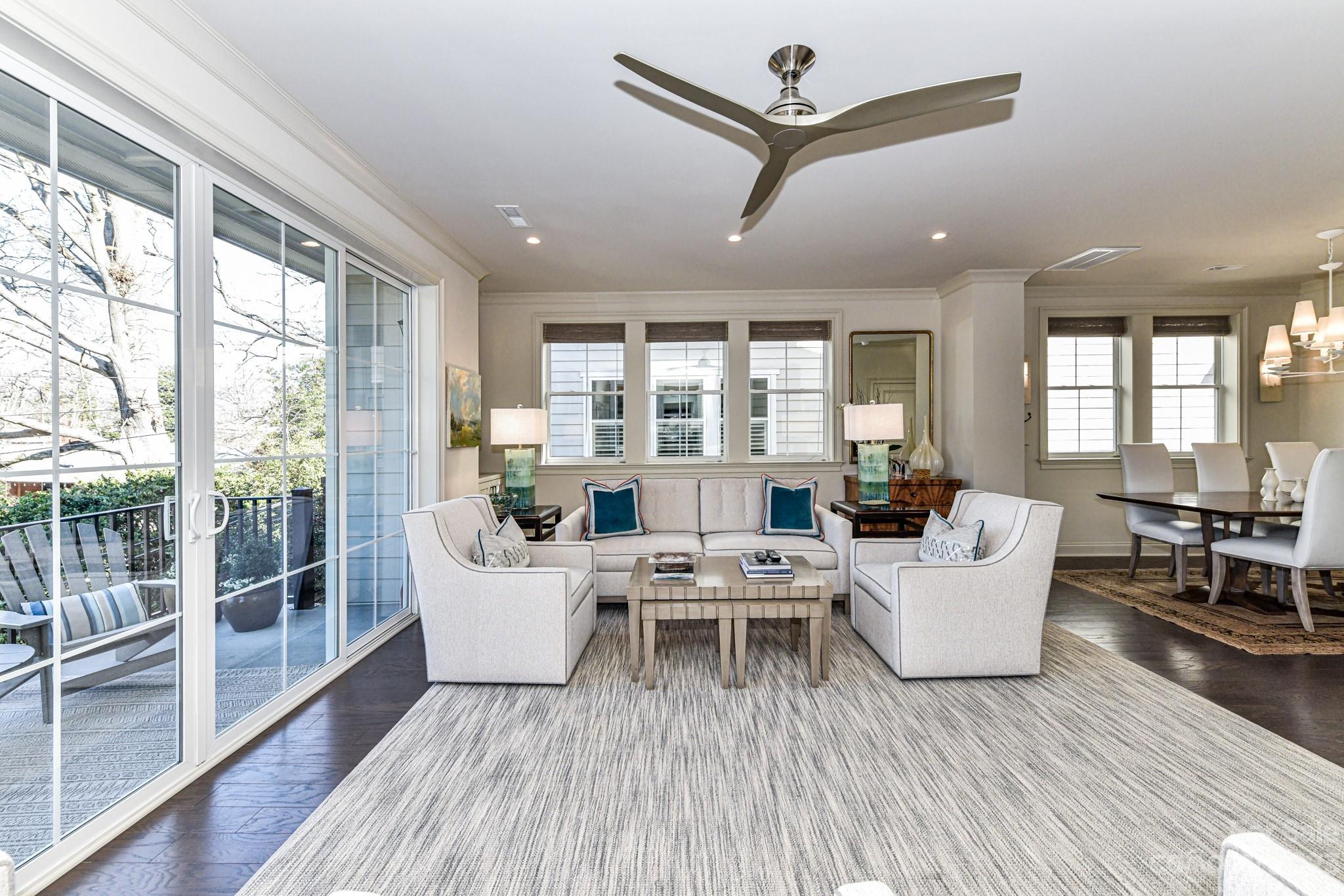 1224 Cotswold Place