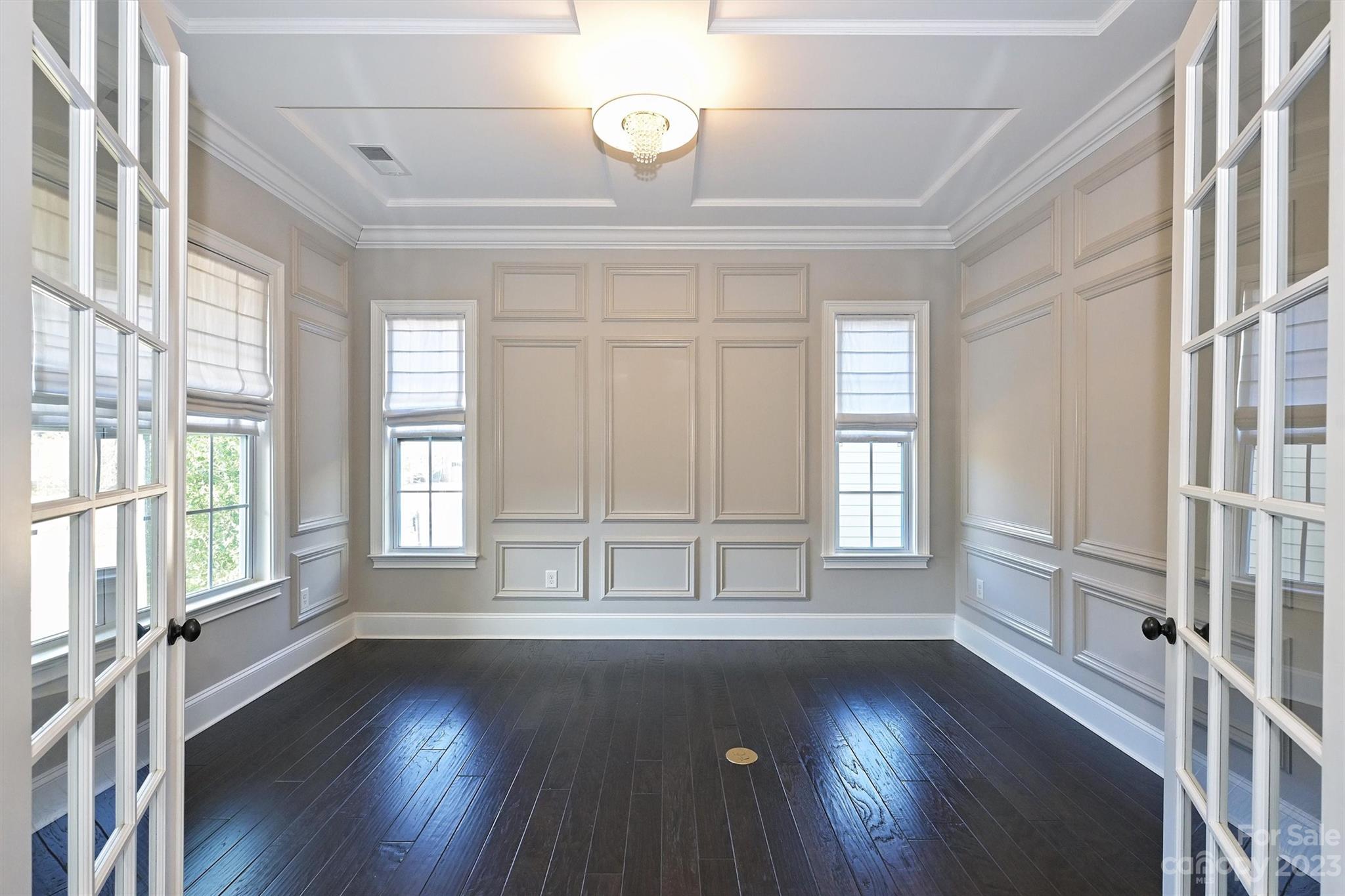 414 Kirkbride Court