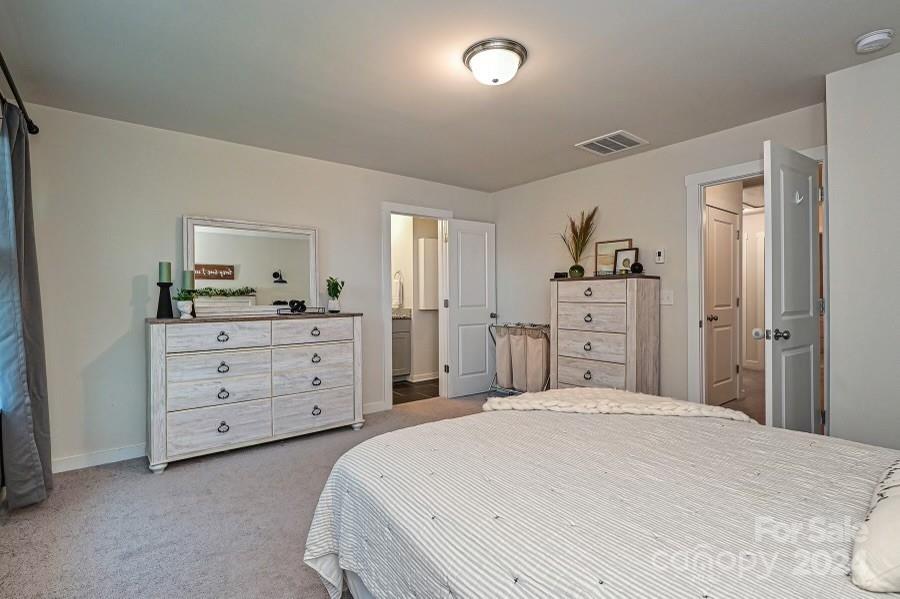 1020 Sharon Towns Drive