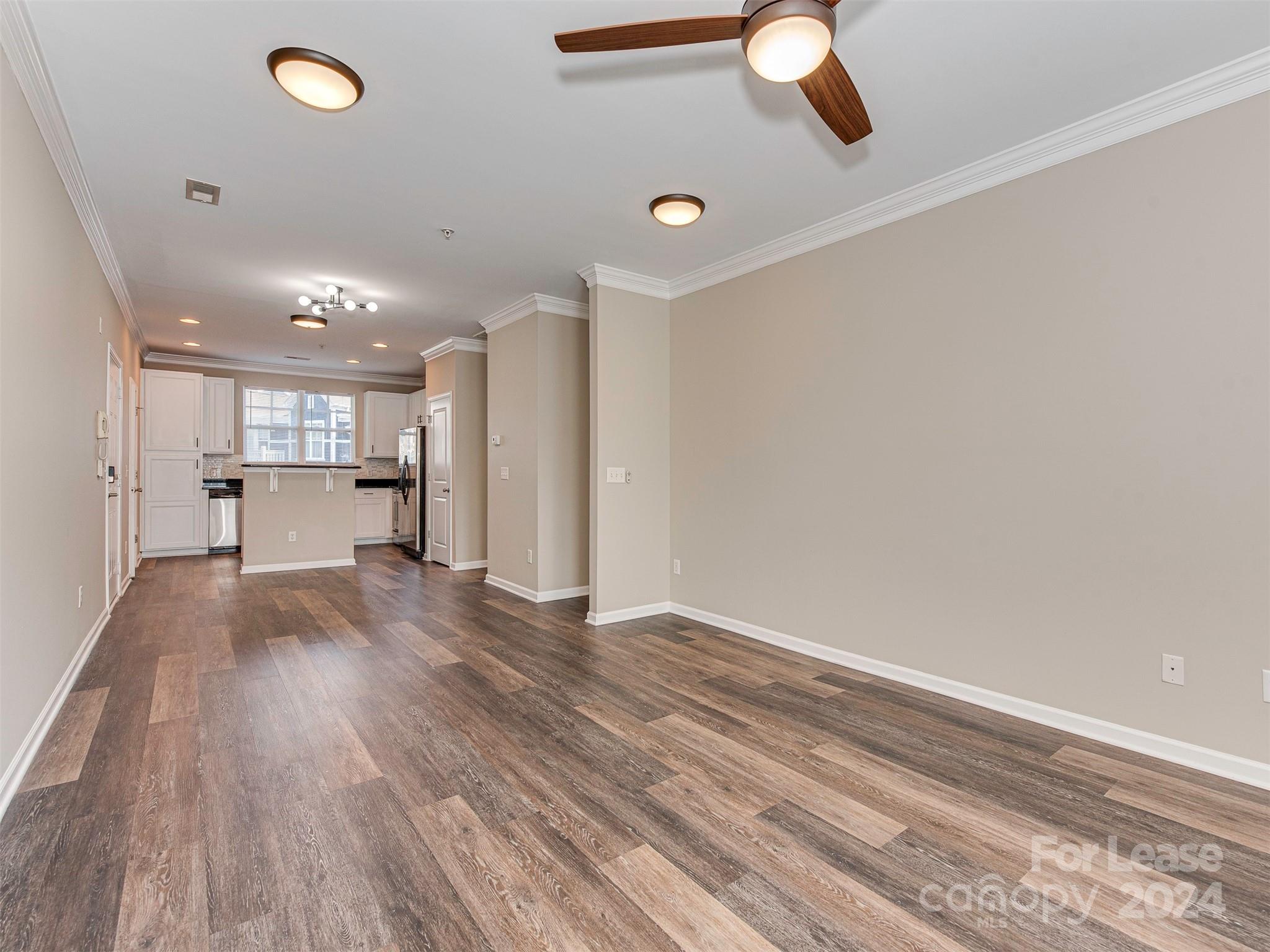 1547 Walnut View Drive