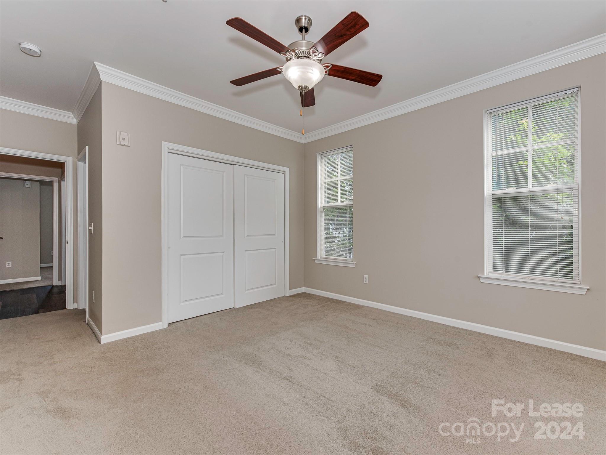 1547 Walnut View Drive