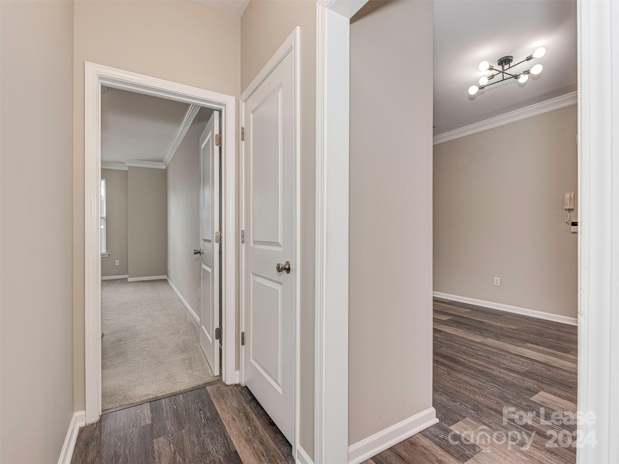 1547 Walnut View Drive