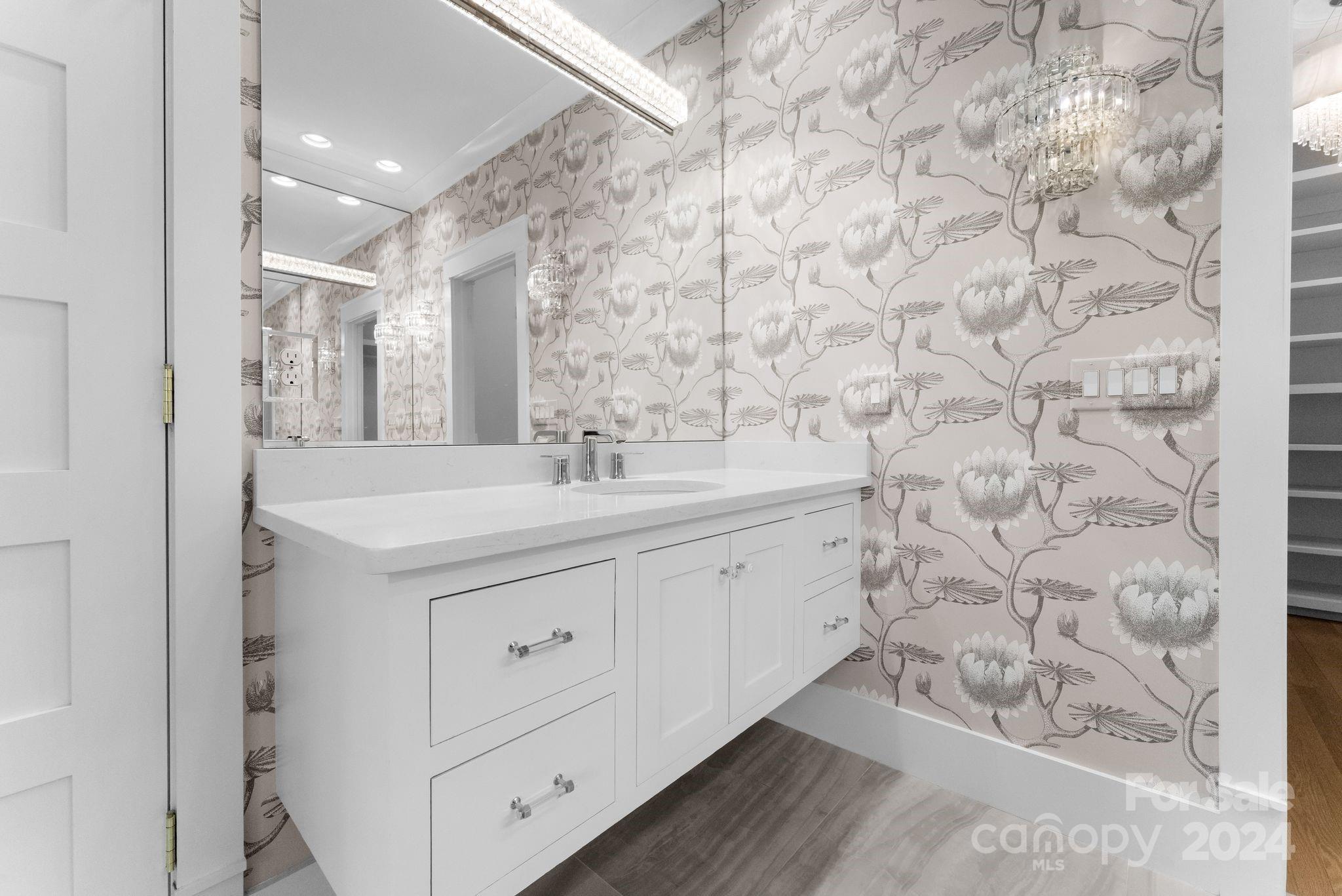 6537 Gardner Lane