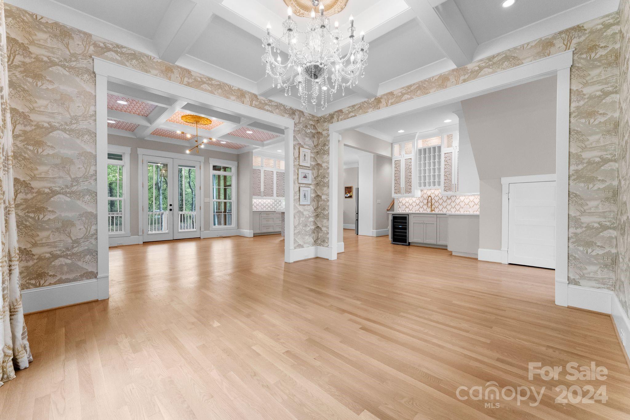 6537 Gardner Lane