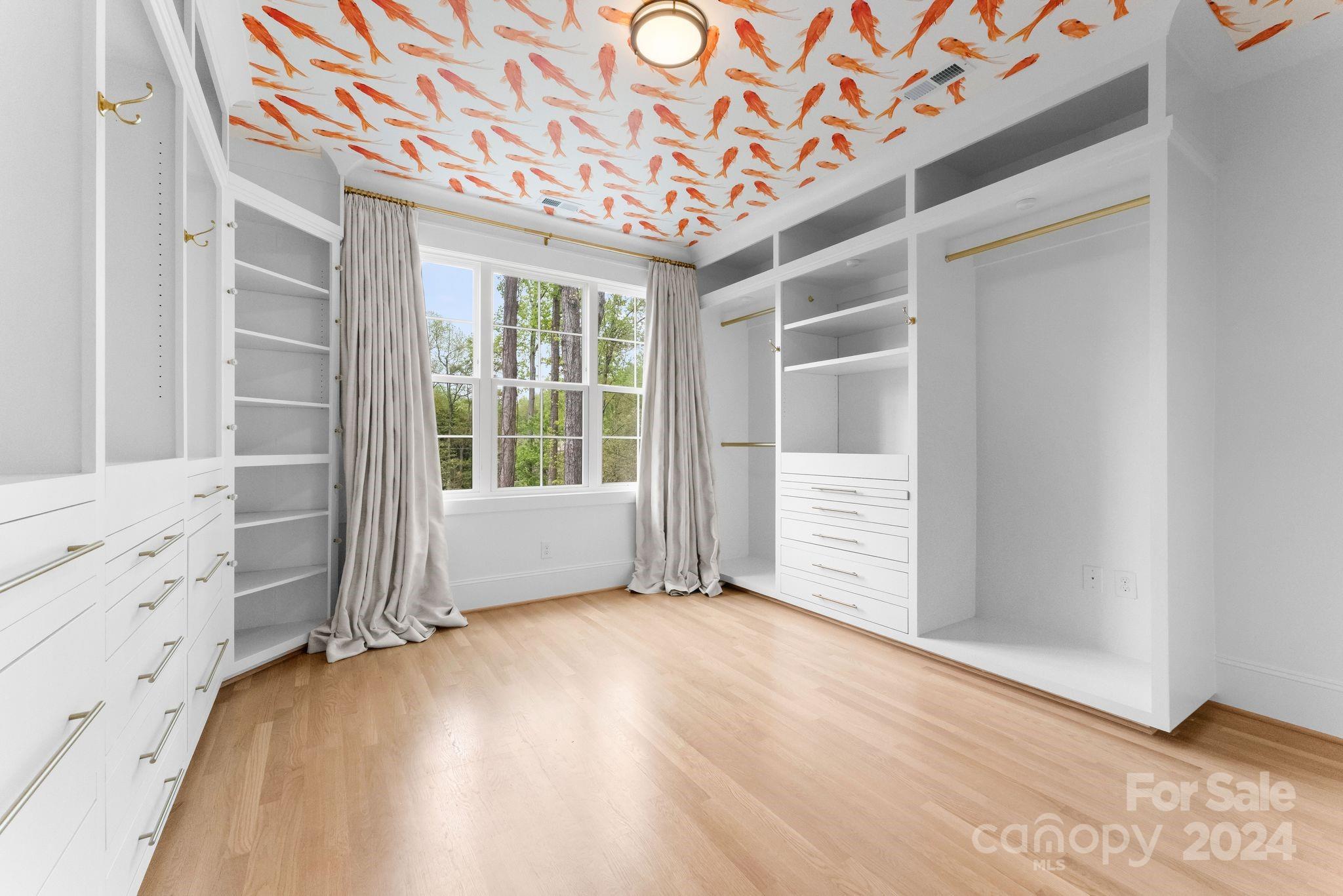 6537 Gardner Lane