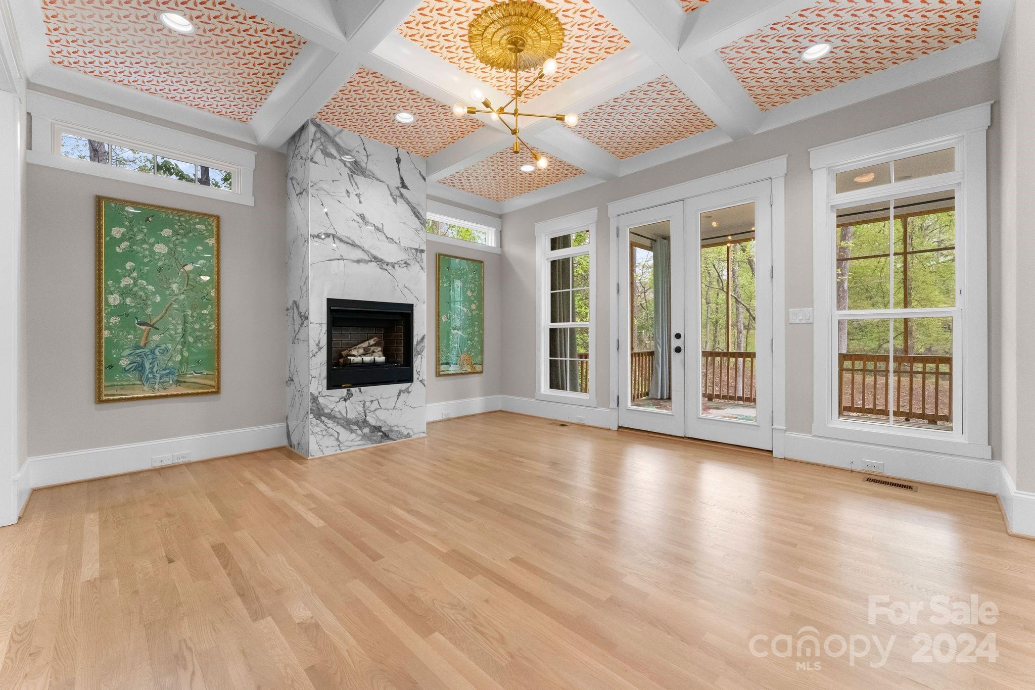 6537 Gardner Lane