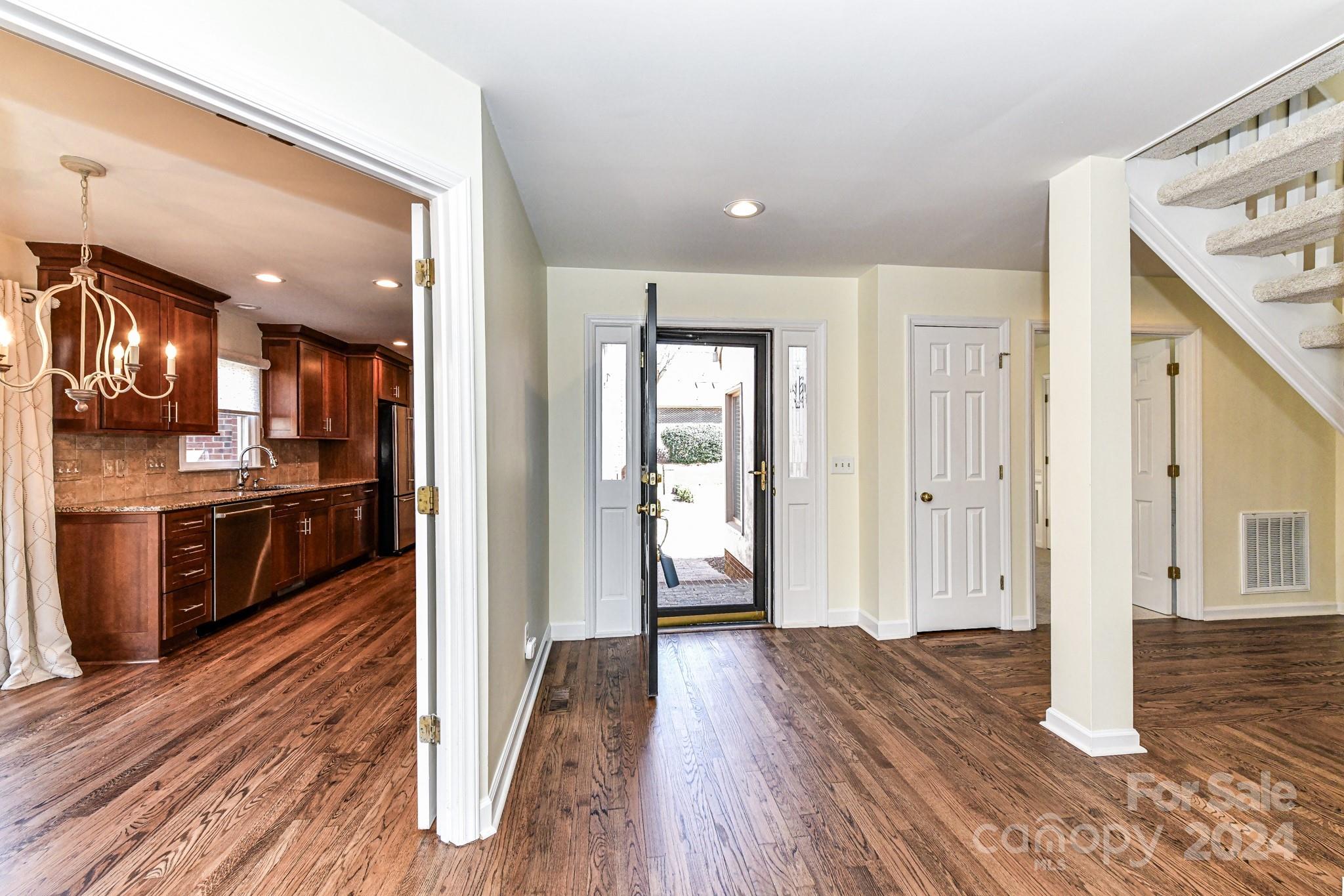 4931 Megan Lane