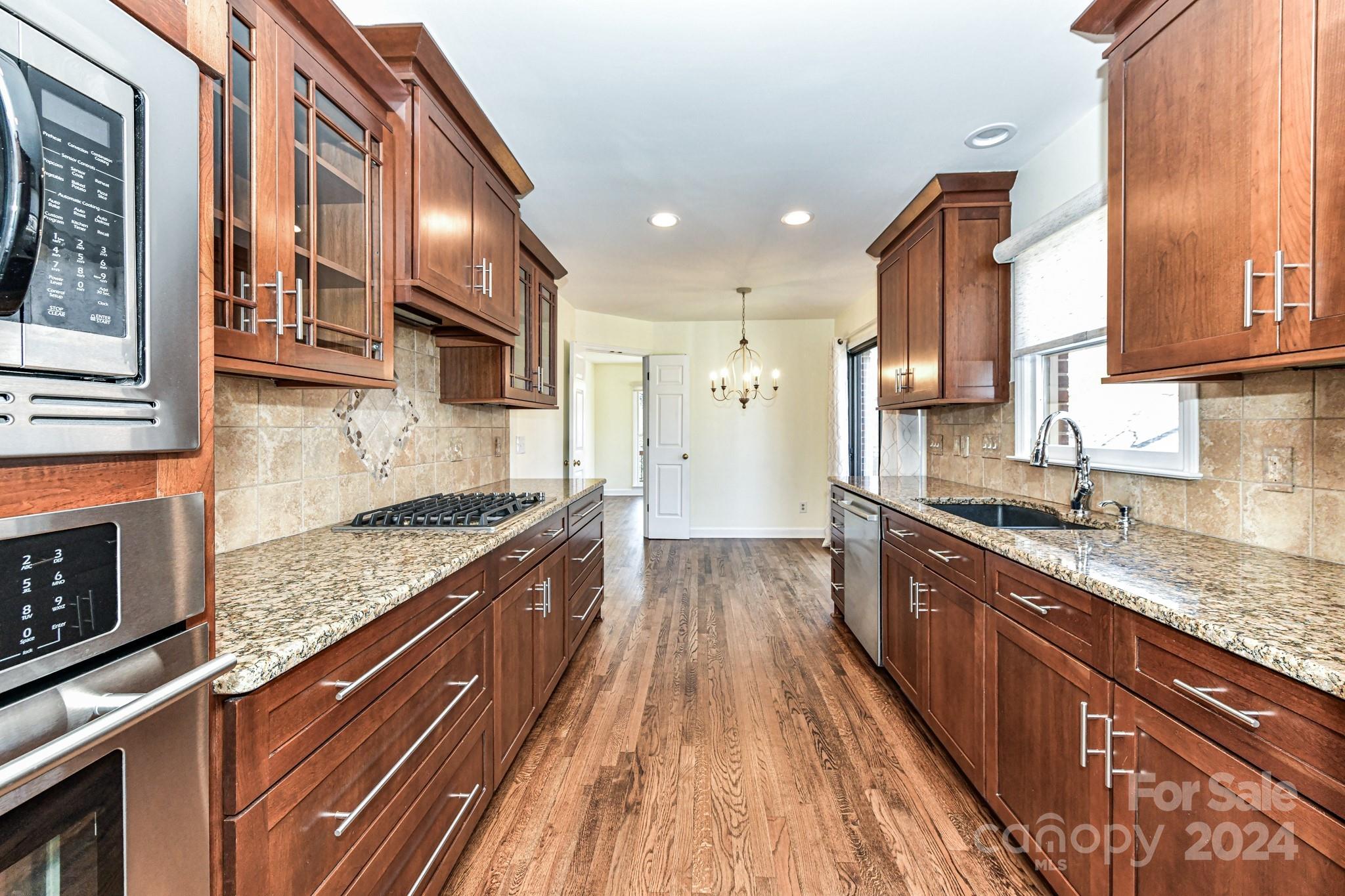 4931 Megan Lane
