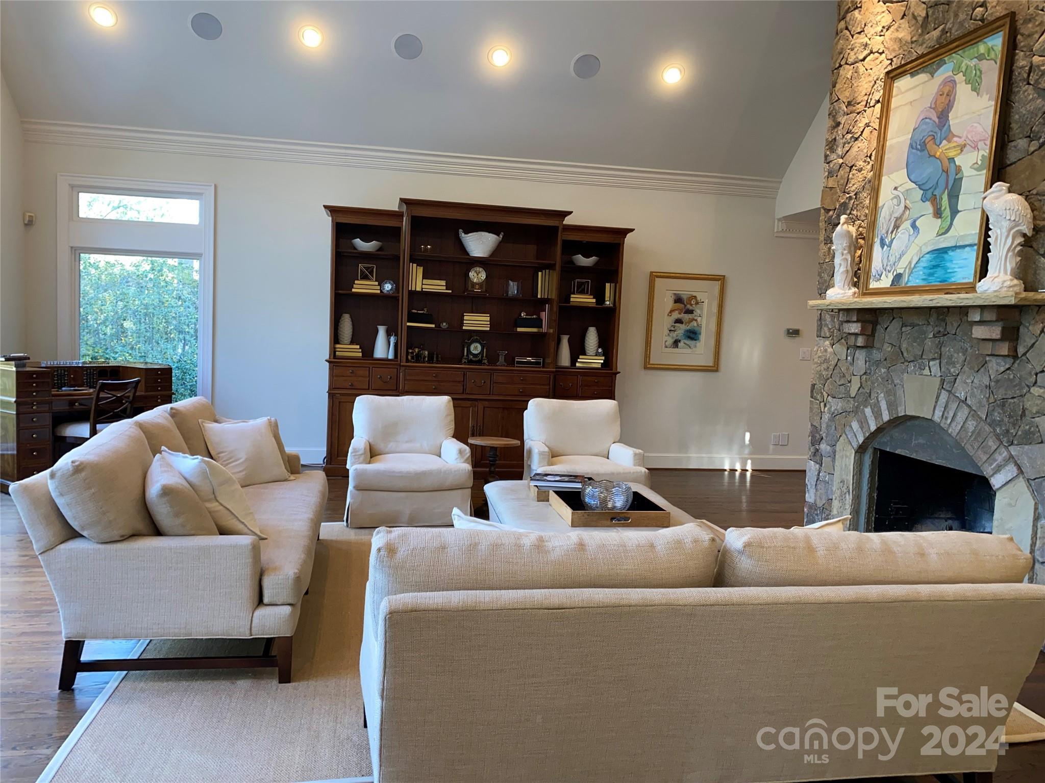 2024 Delpond Lane