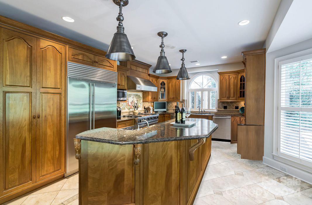 2024 Delpond Lane