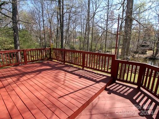 7713 Pelican Court