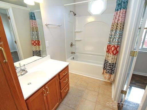 7713 Pelican Court