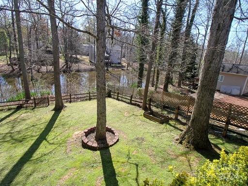 7713 Pelican Court