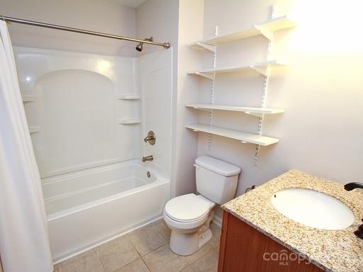 7713 Pelican Court