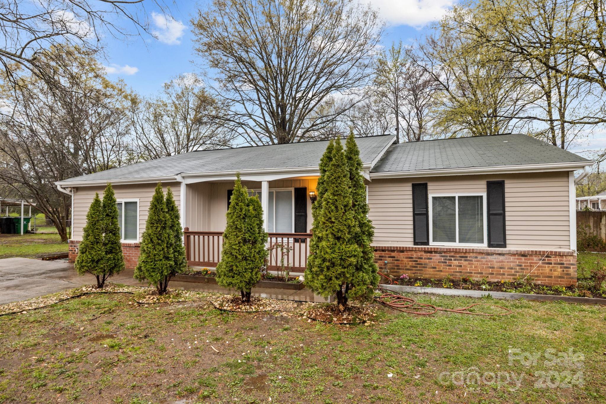 1737 Rice Planters Road