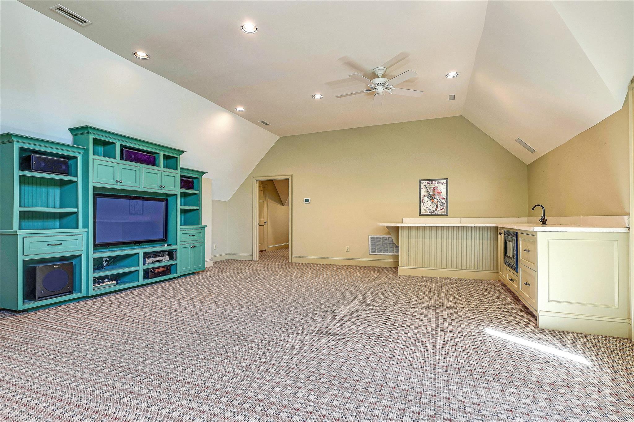 219 Cherokee Road