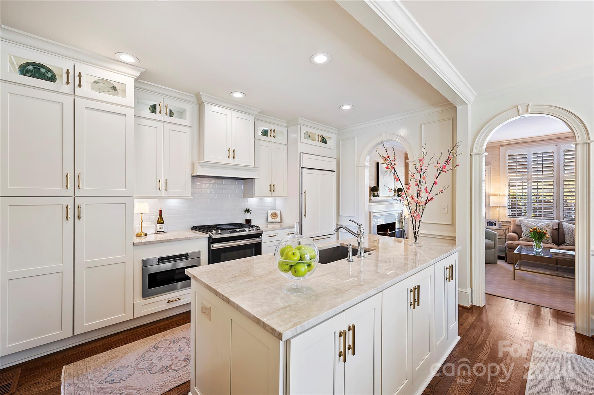 207 Perrin Place