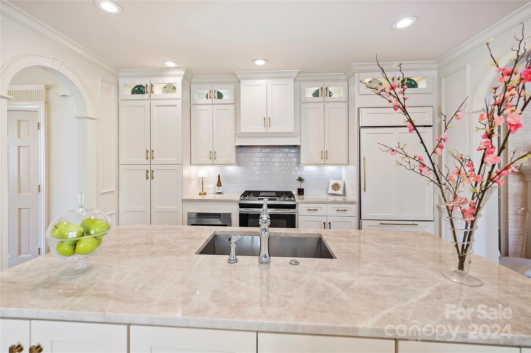 207 Perrin Place