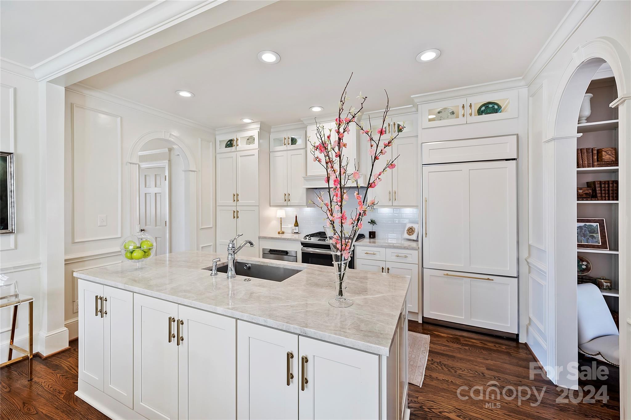 207 Perrin Place