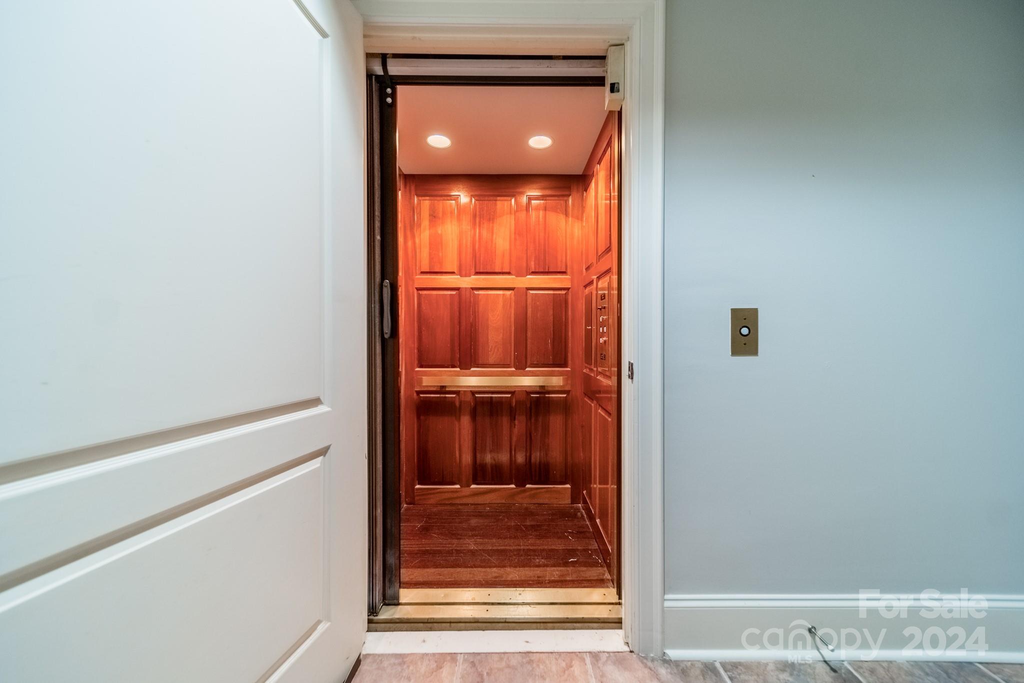 2152 Brookwood Road