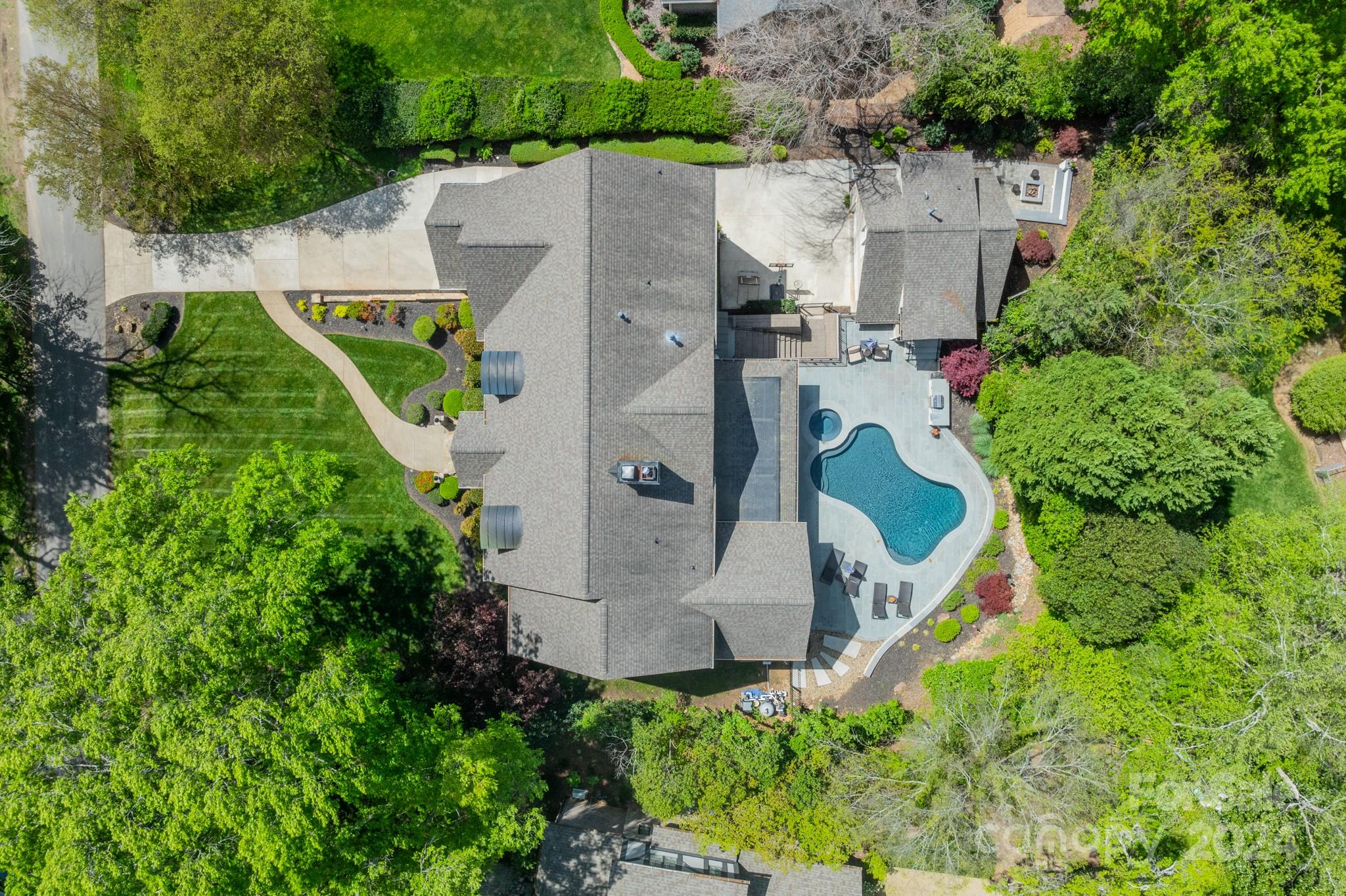 2152 Brookwood Road