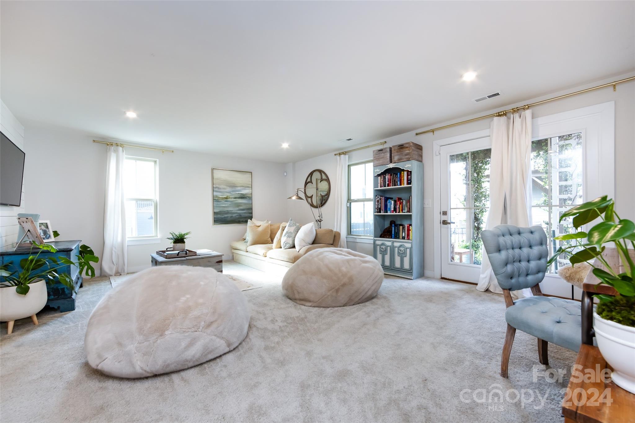 1831 Shumard Lane