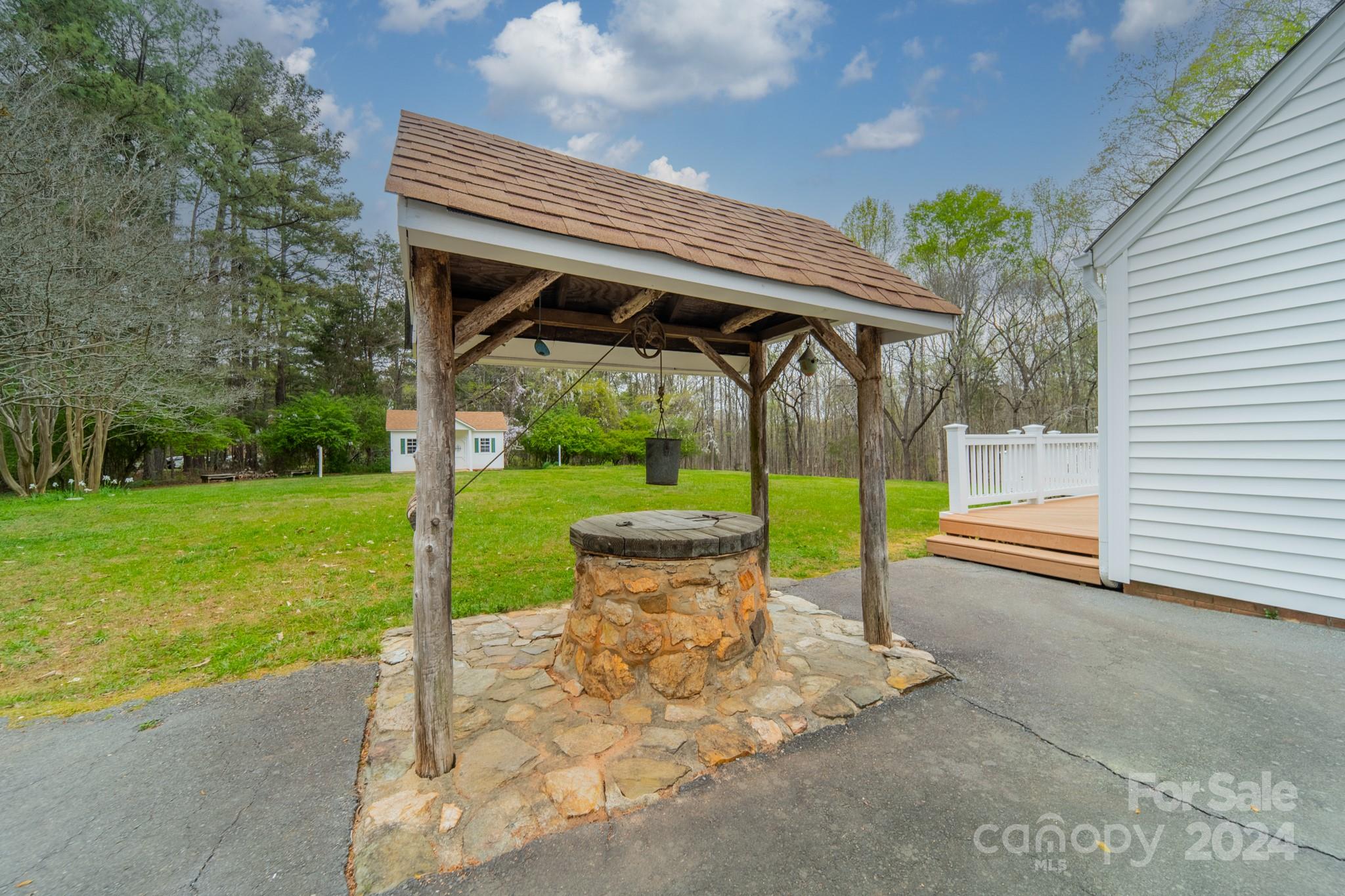 8412 Viking Drive