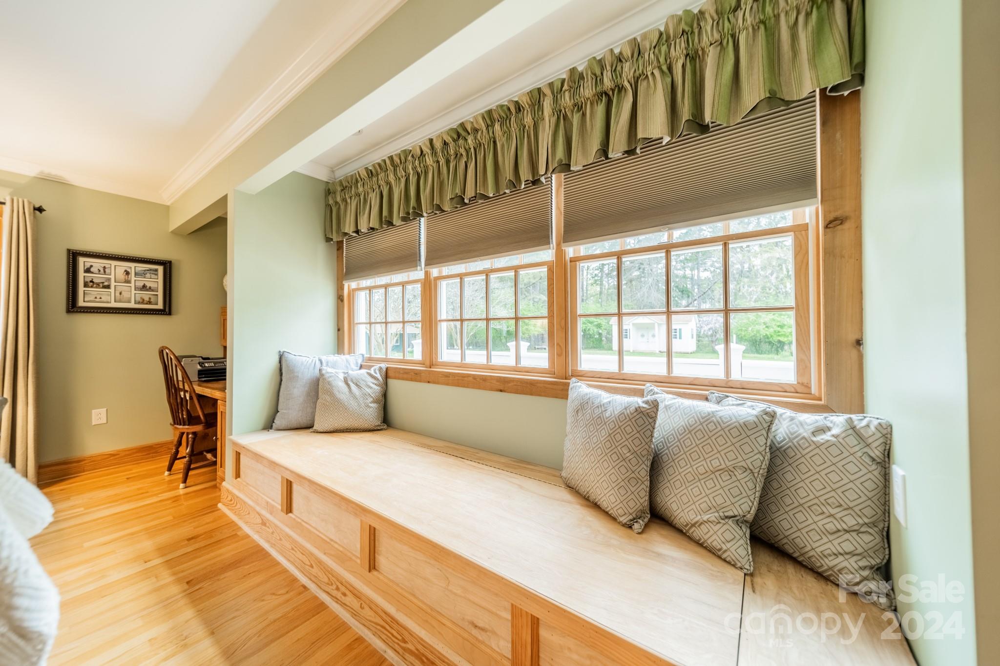 8412 Viking Drive