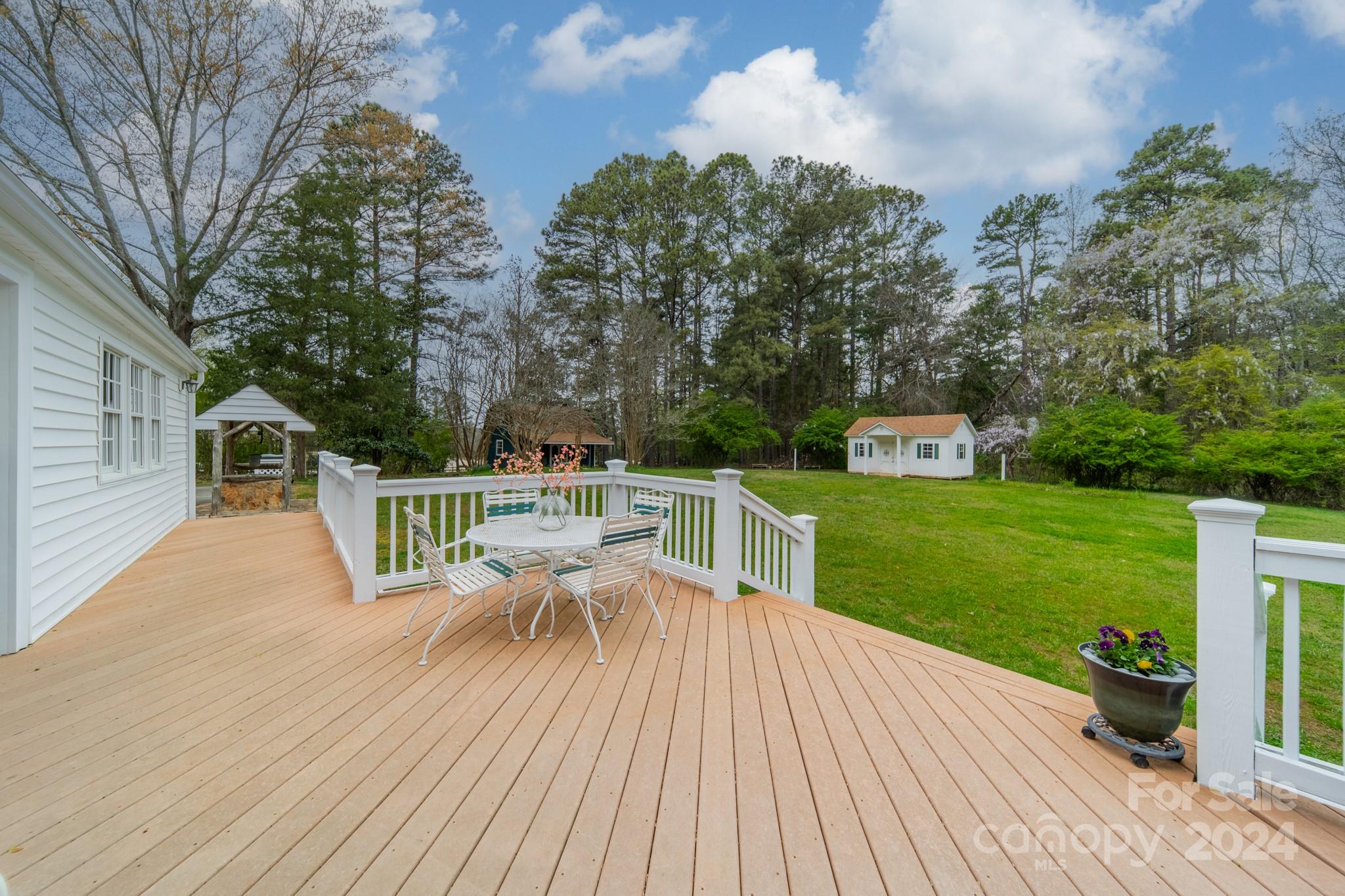 8412 Viking Drive