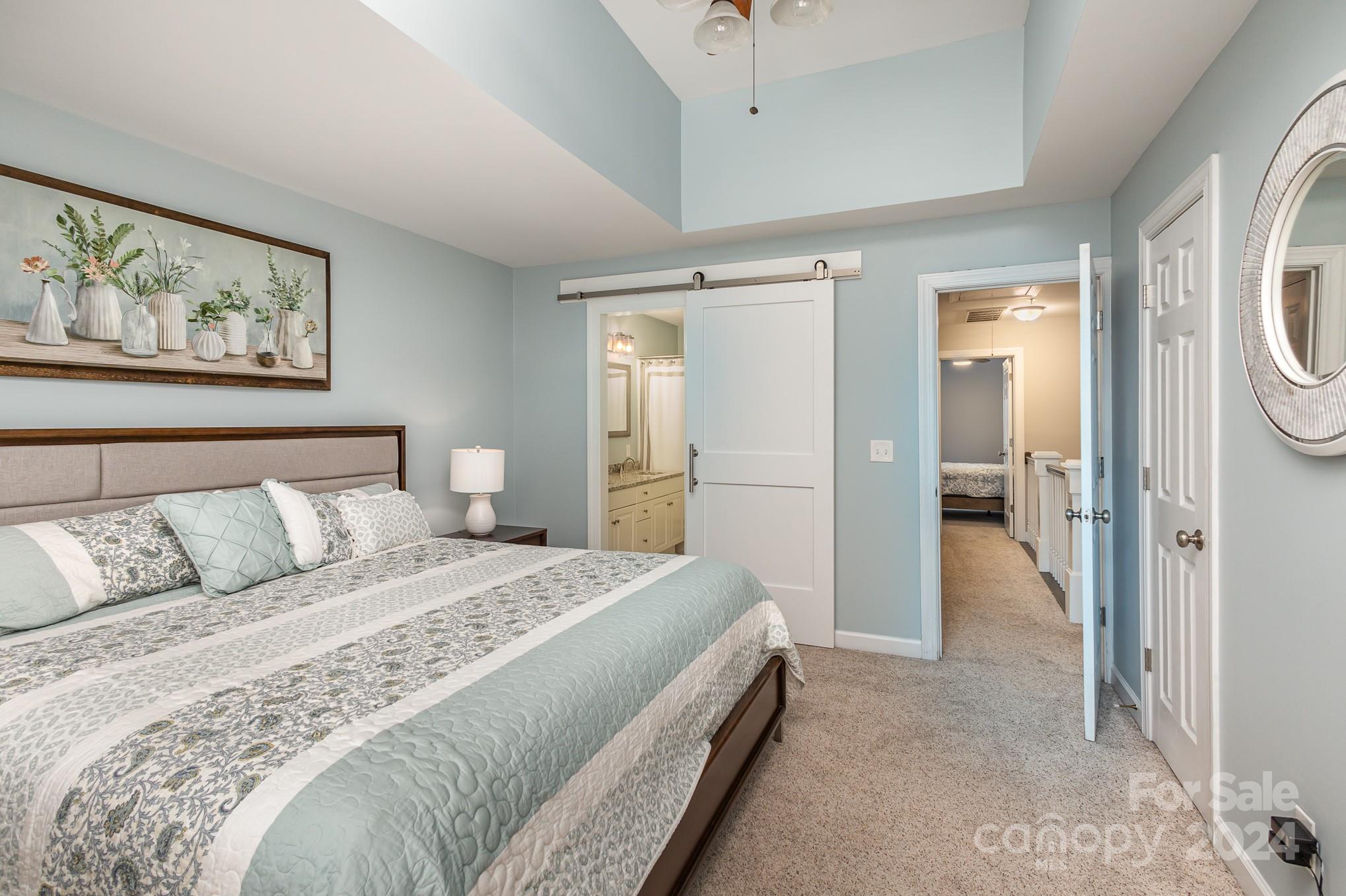 4939 South Hill View Drive