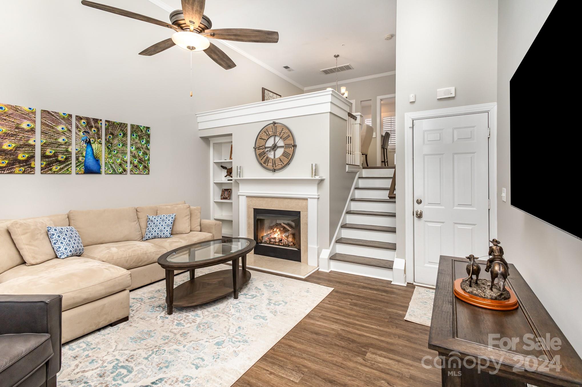 4939 South Hill View Drive