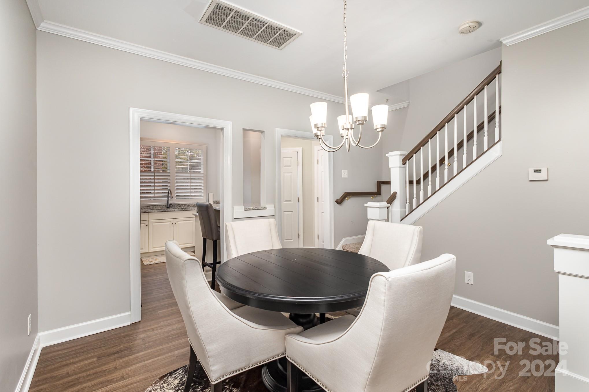 4939 South Hill View Drive