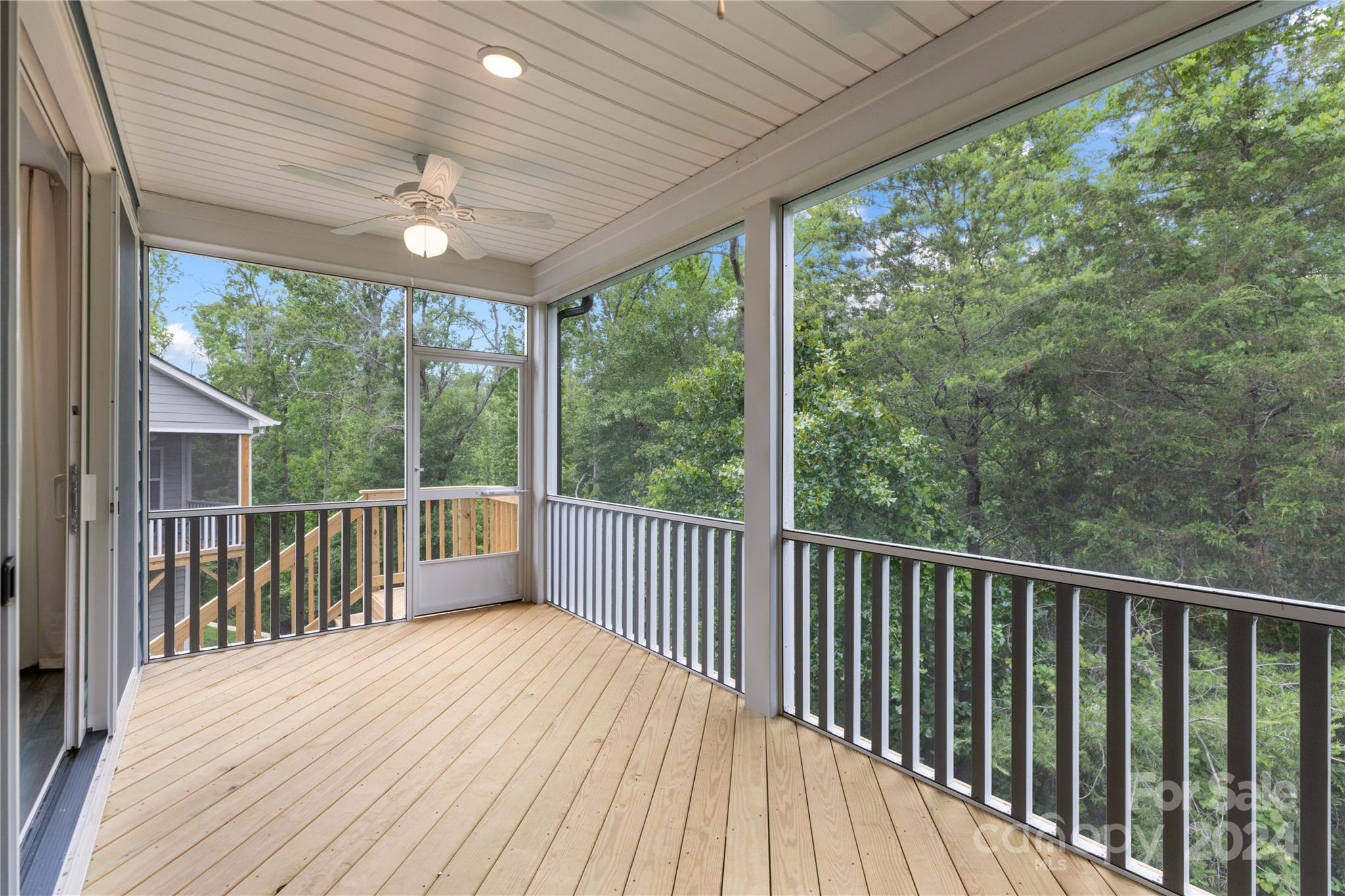 24550 Blue Heron Circle Unit: 400