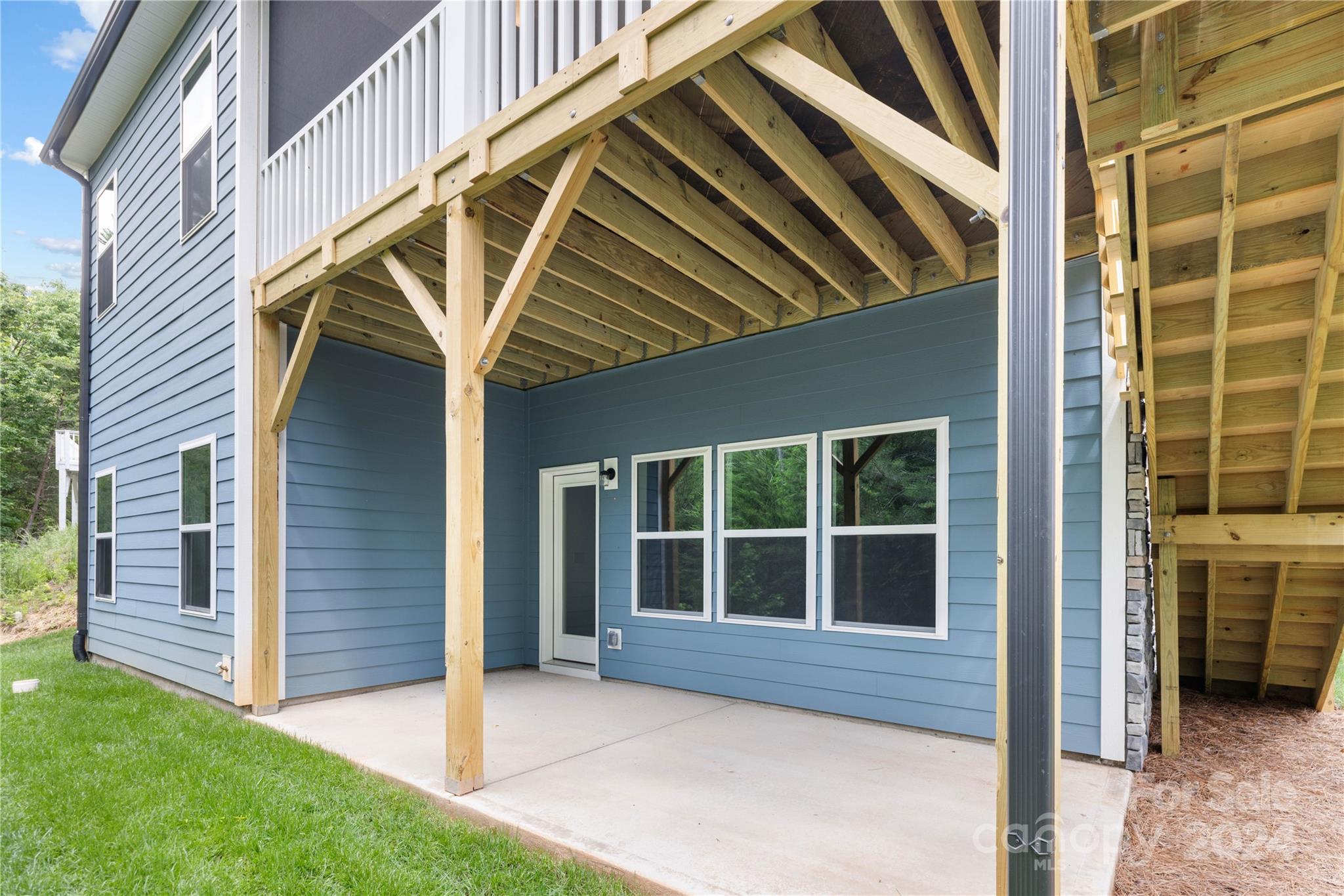 24550 Blue Heron Circle Unit: 400