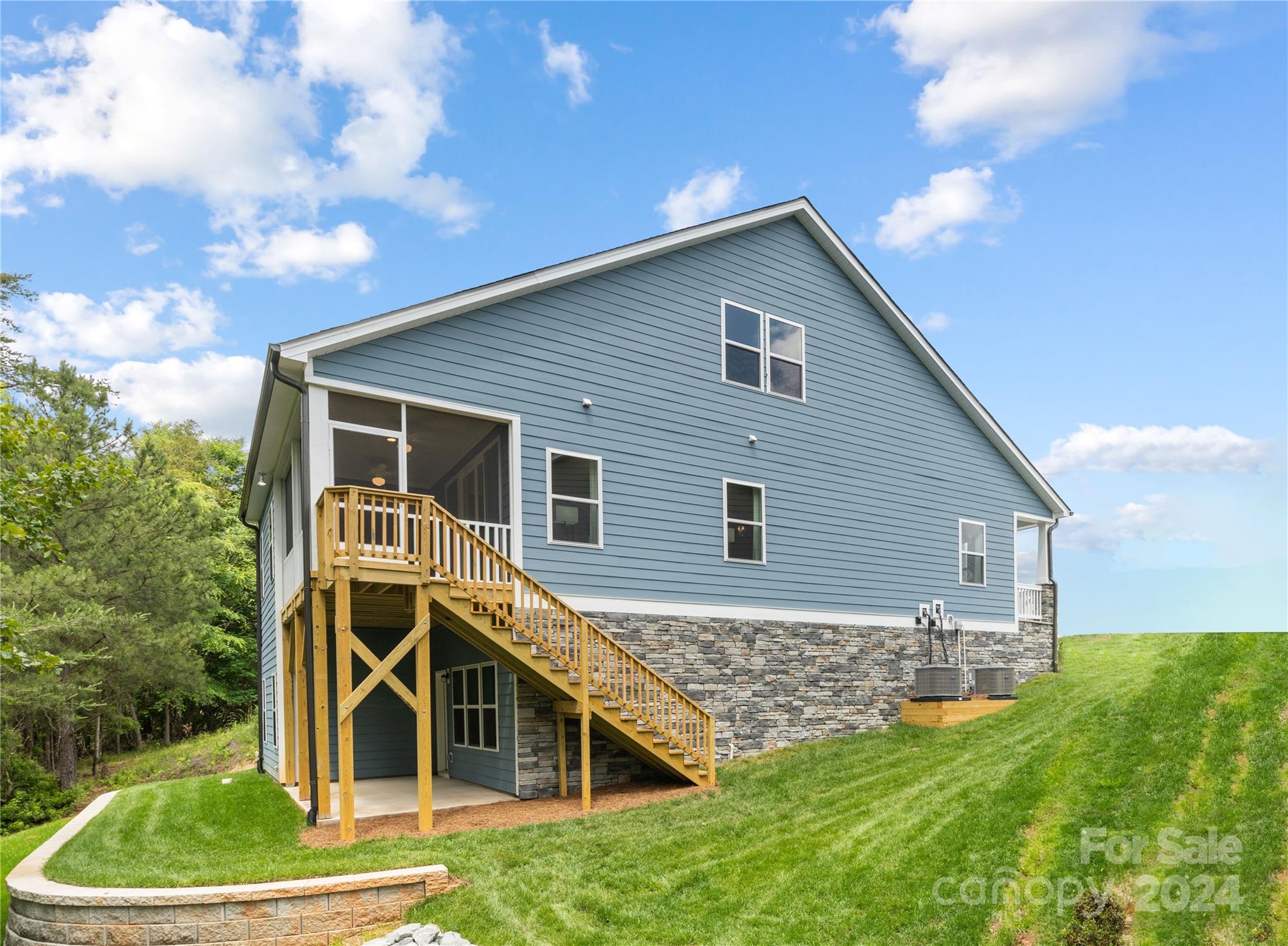 24550 Blue Heron Circle Unit: 400