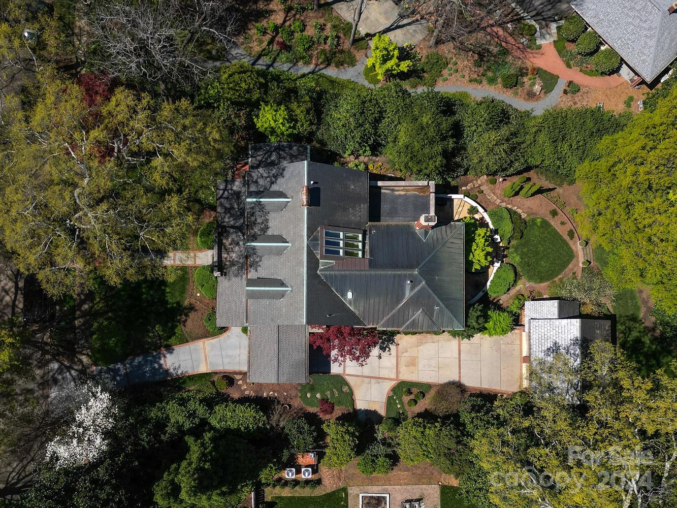620 Hermitage Court