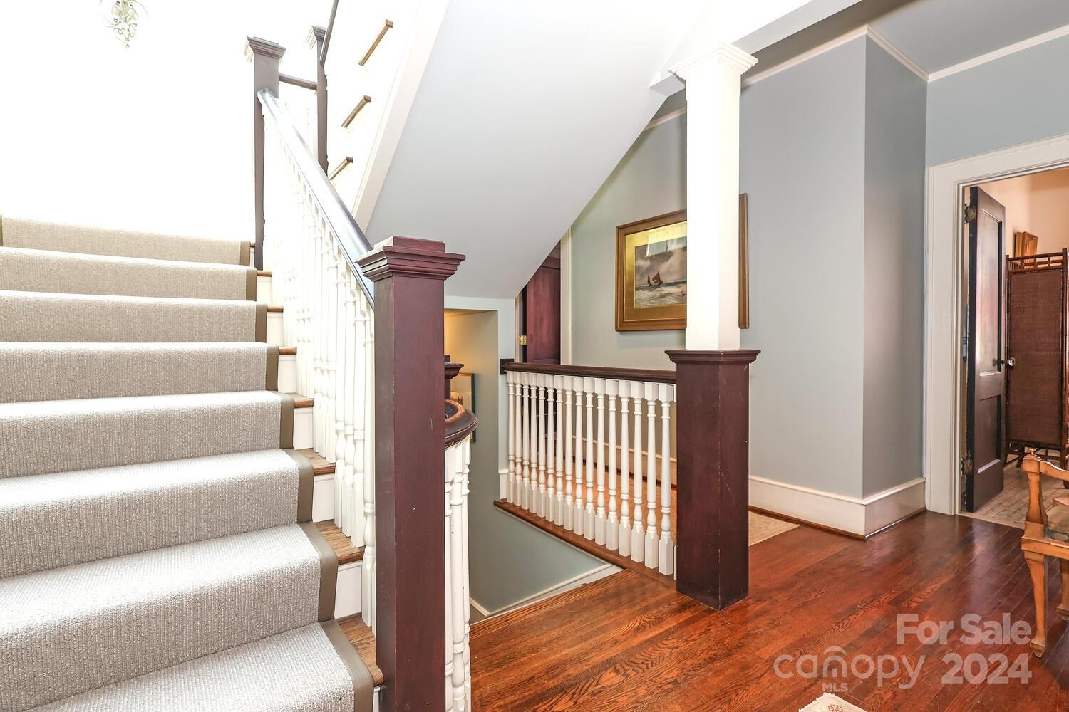 620 Hermitage Court