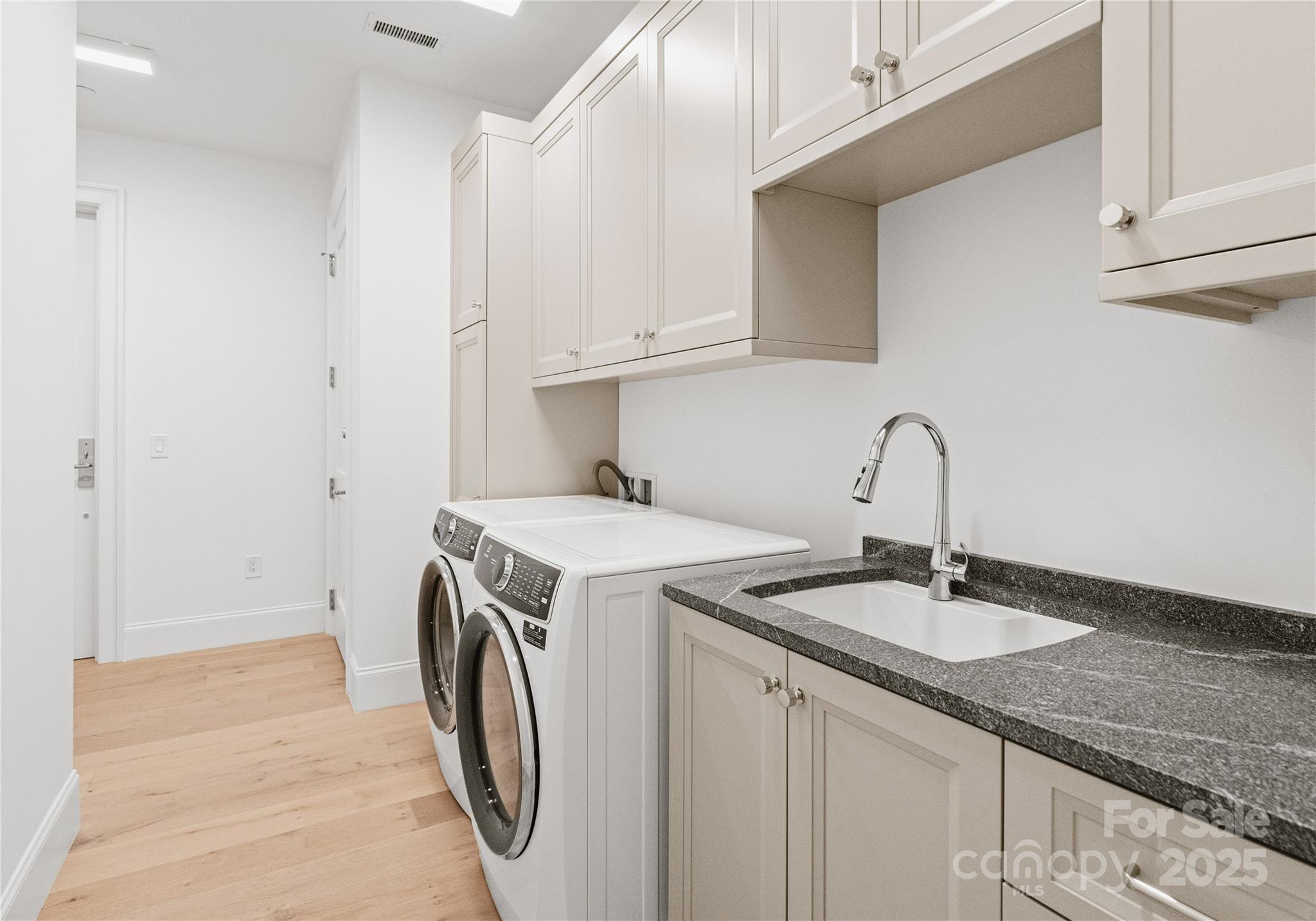 130 Cherokee Road Unit: 105