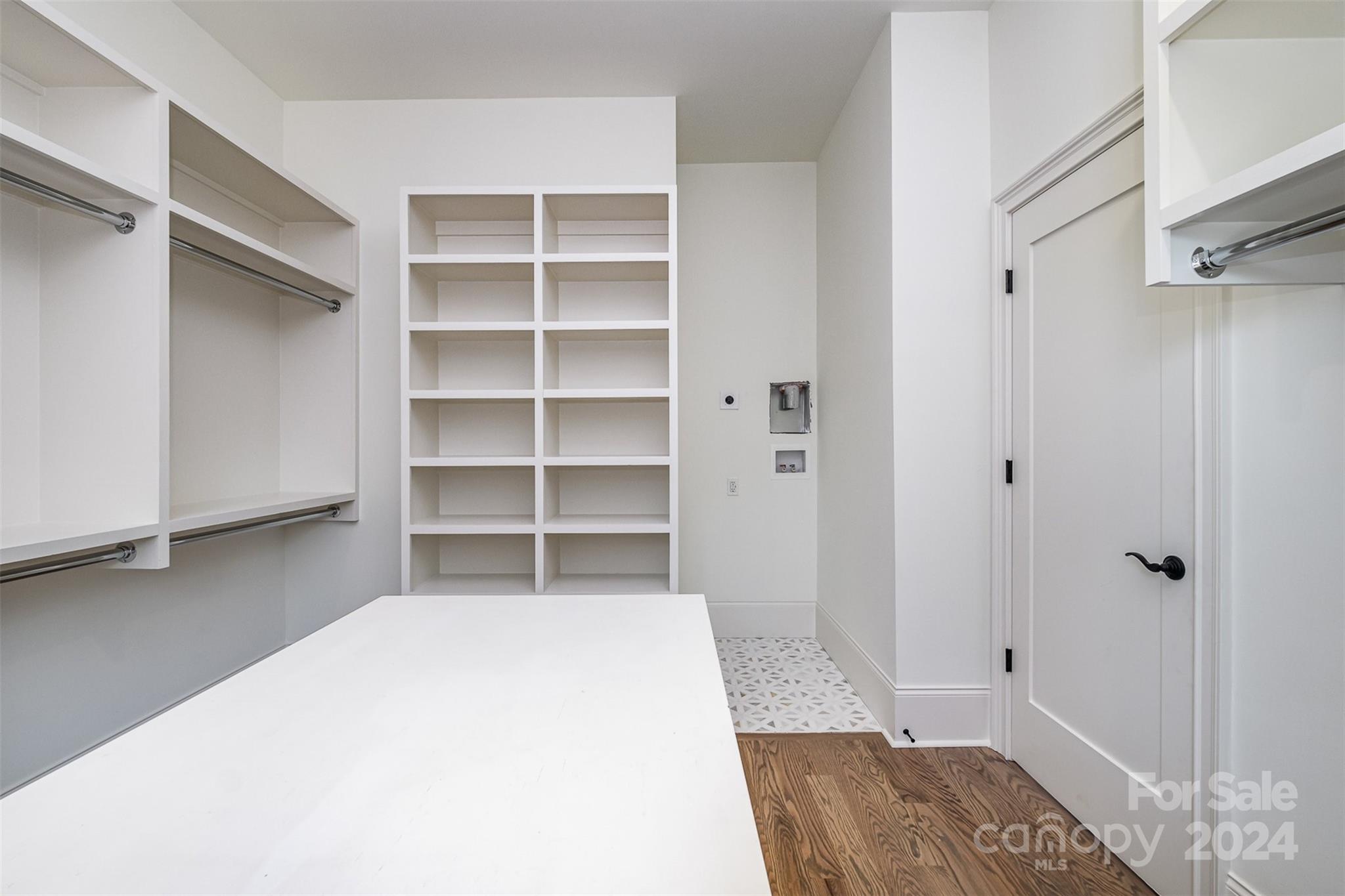4009 Nettie Court Unit: 4