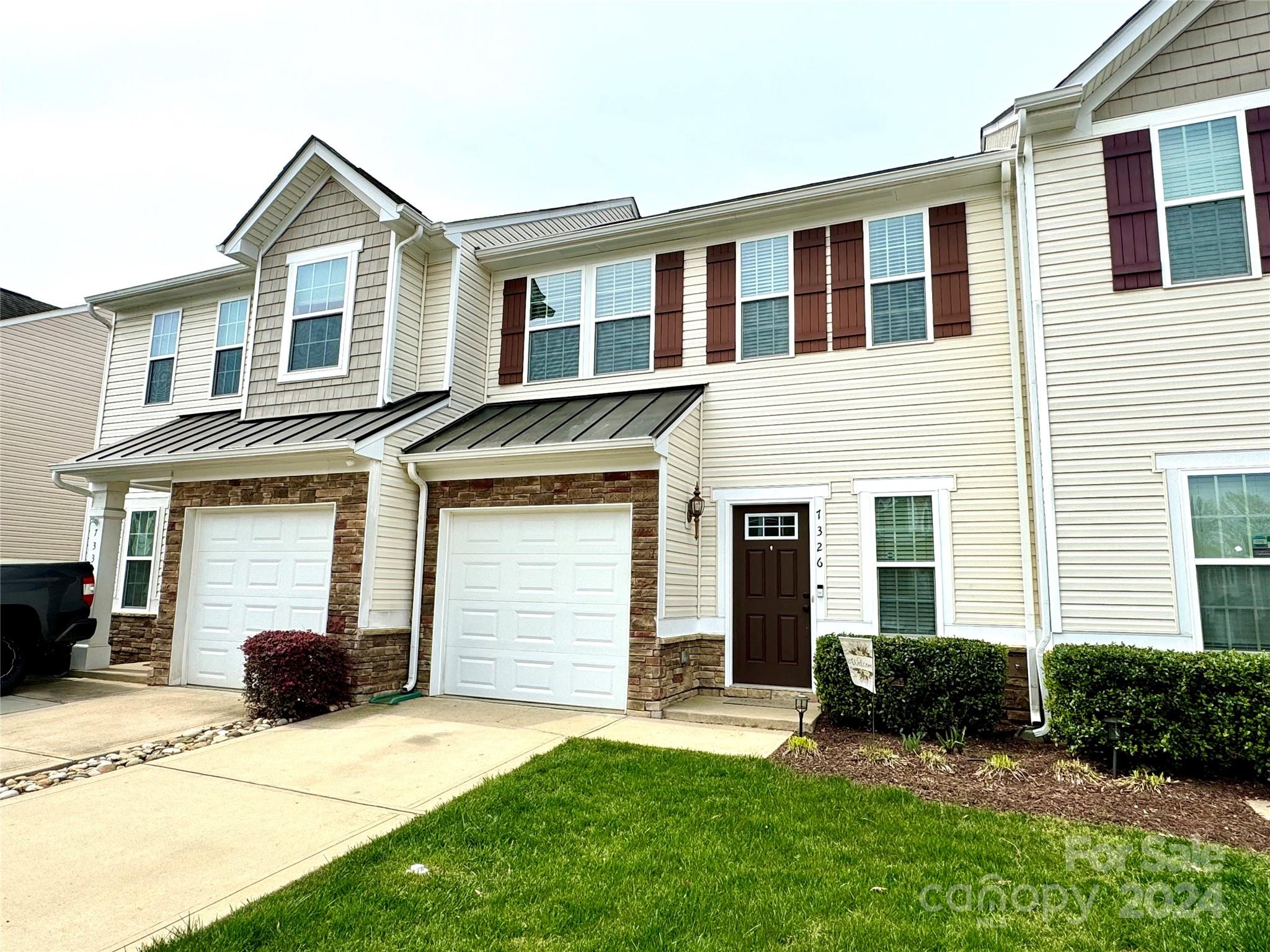 7326 Copper Beech Trace