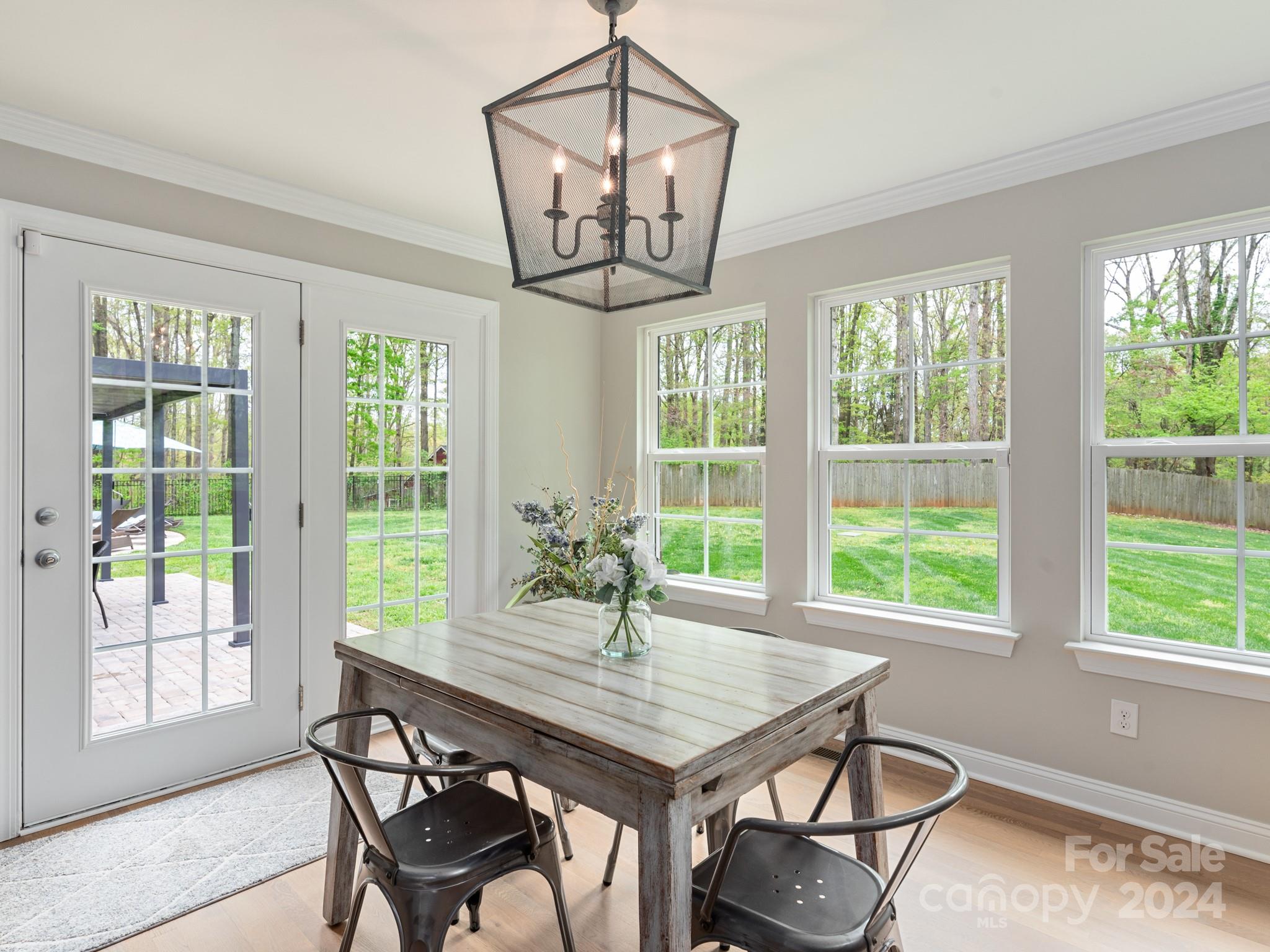 5112 Laurel Grove Lane