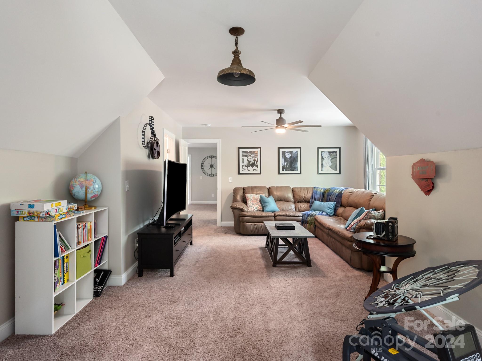 5112 Laurel Grove Lane