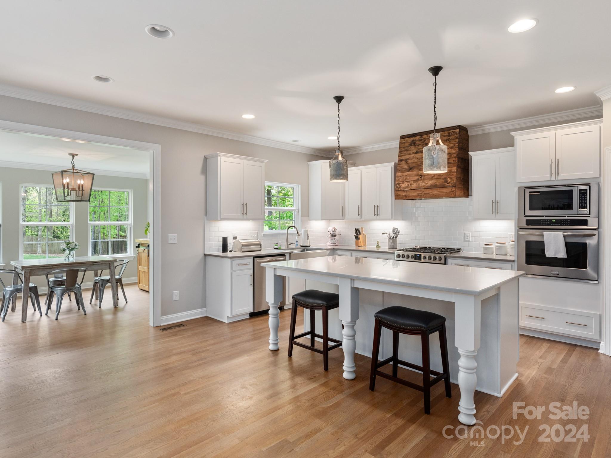 5112 Laurel Grove Lane