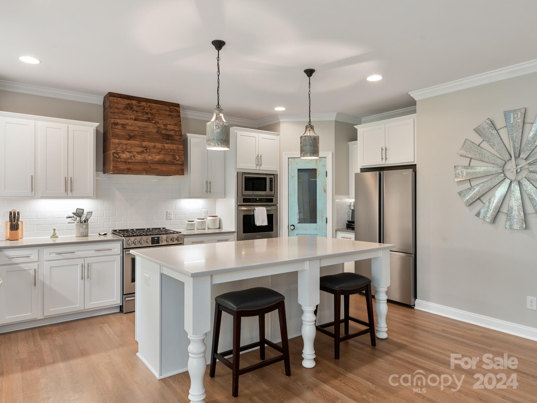 5112 Laurel Grove Lane