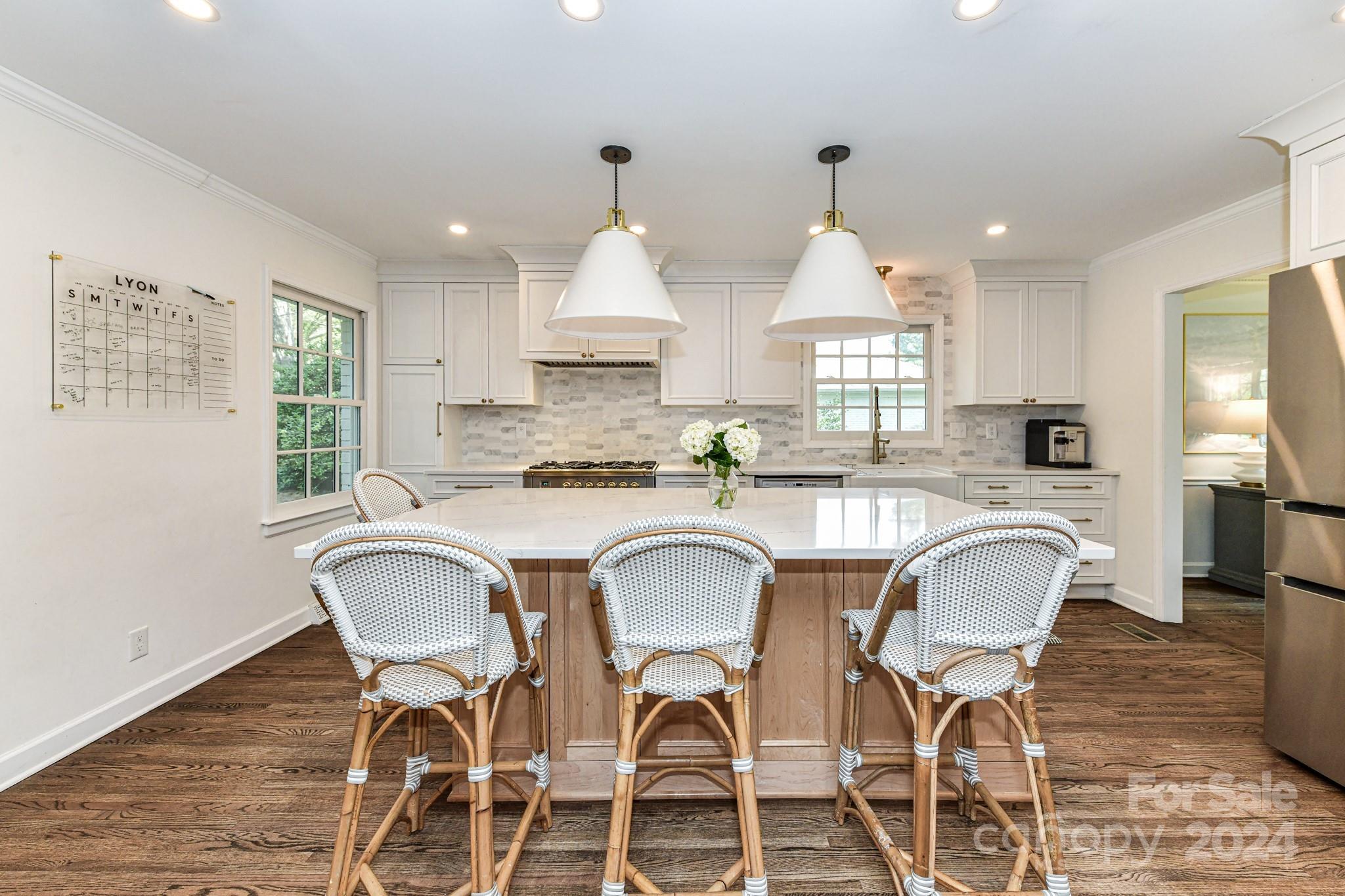 3026 Rustic Lane
